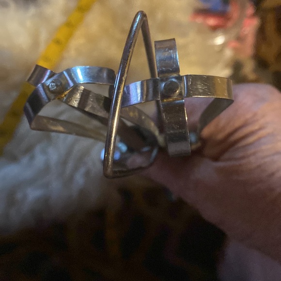 1950’s Vintage Hand Mixer - Stainless Steel cream handle on side - Picture 11 of 11